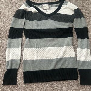 Striped V-Neck Pullover Sweater - Black, Gray & Cream